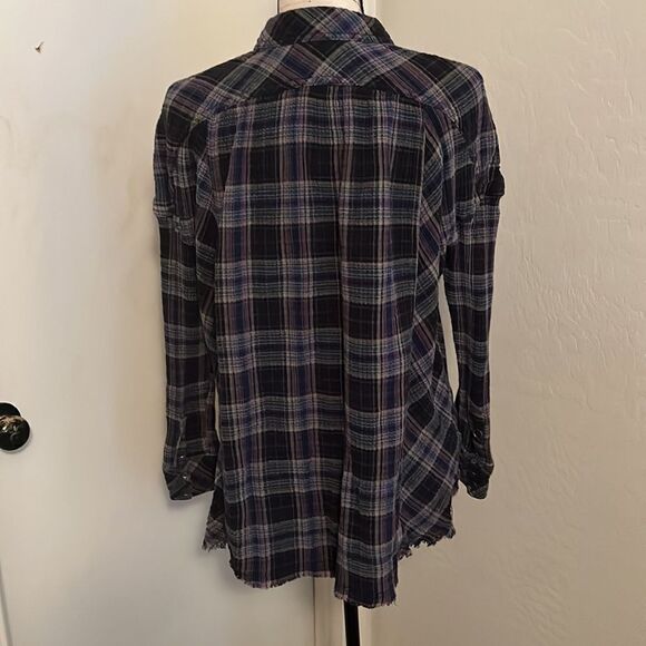 Free People Plaid Design Distressed Long Sleeve Top Casual Raw Hem Detailed Boho - Picture 3 of 11